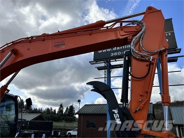 Hitachi ZX225USR-6 Bagri goseničarji