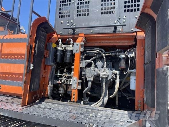 Hitachi ZX470 LC-6 Гусеничні екскаватори