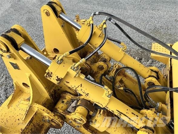Komatsu D155AX-7 Spycharki gąsienicowe