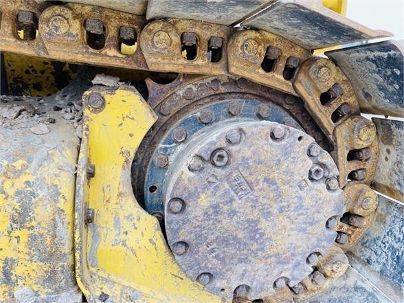 Komatsu D39EX-24 Pásové dozéry