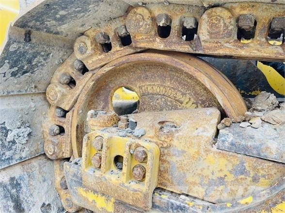 Komatsu D39EX-24 Pásové dozéry