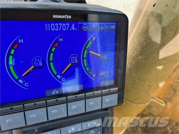 Komatsu PC138US-10 履带挖掘机