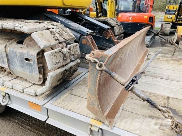 Komatsu PC138US LC-11 履带挖掘机