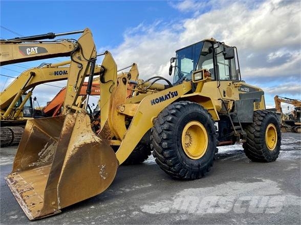 Komatsu WA320 Hjullastare
