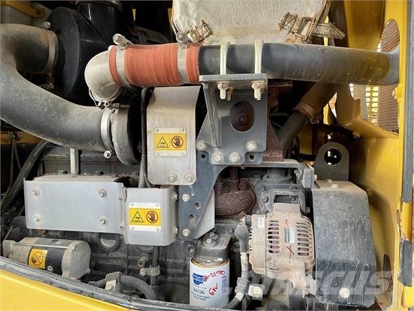 Komatsu WA320 Hjullastare