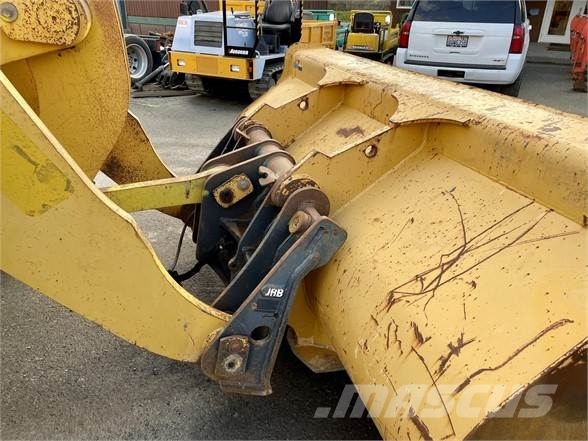 Komatsu WA320 Hjullastare