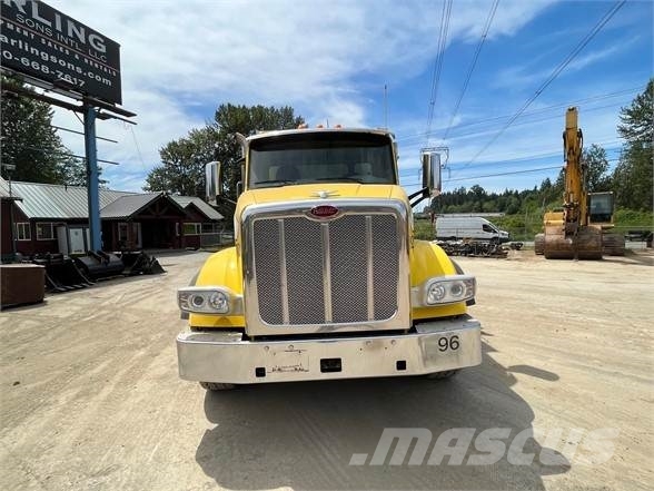 Peterbilt 567 傾卸式卡車