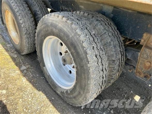 STURDYWELD 3-AXLE PUP Kiper poluprikolice