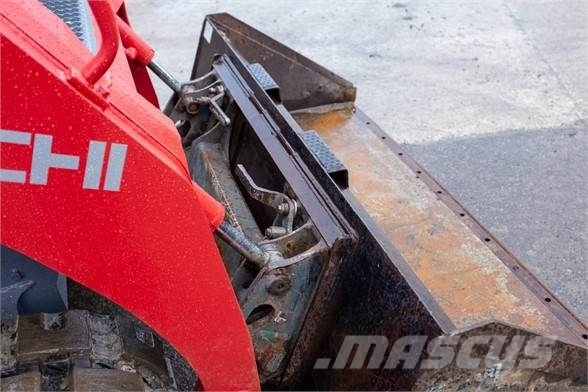 Takeuchi TL8 Skid steer loaders