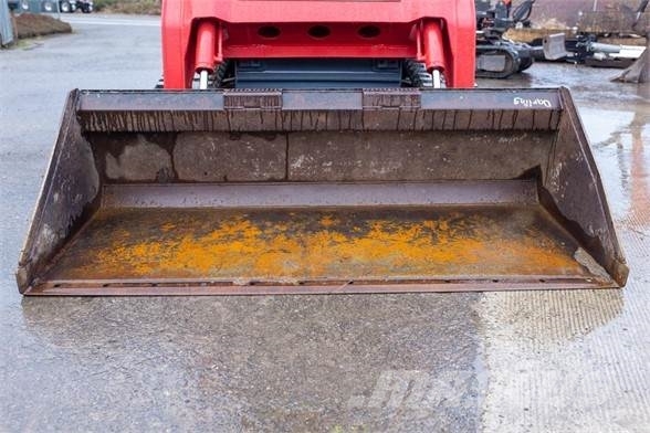 Takeuchi TL8 Skid steer loaders