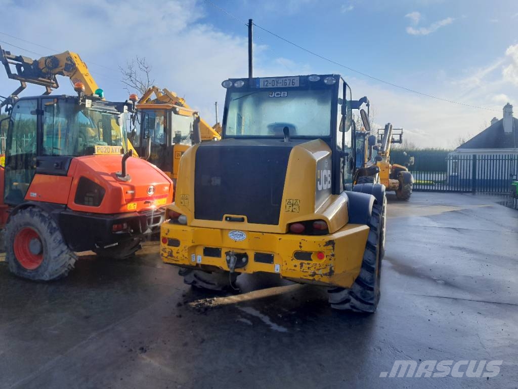 JCB TM 310 S Poljoprivredni teleskopski utovarivači