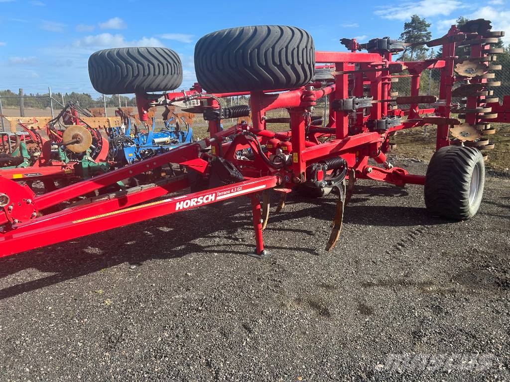 Horsch Terrano 4,3 GX Grubber