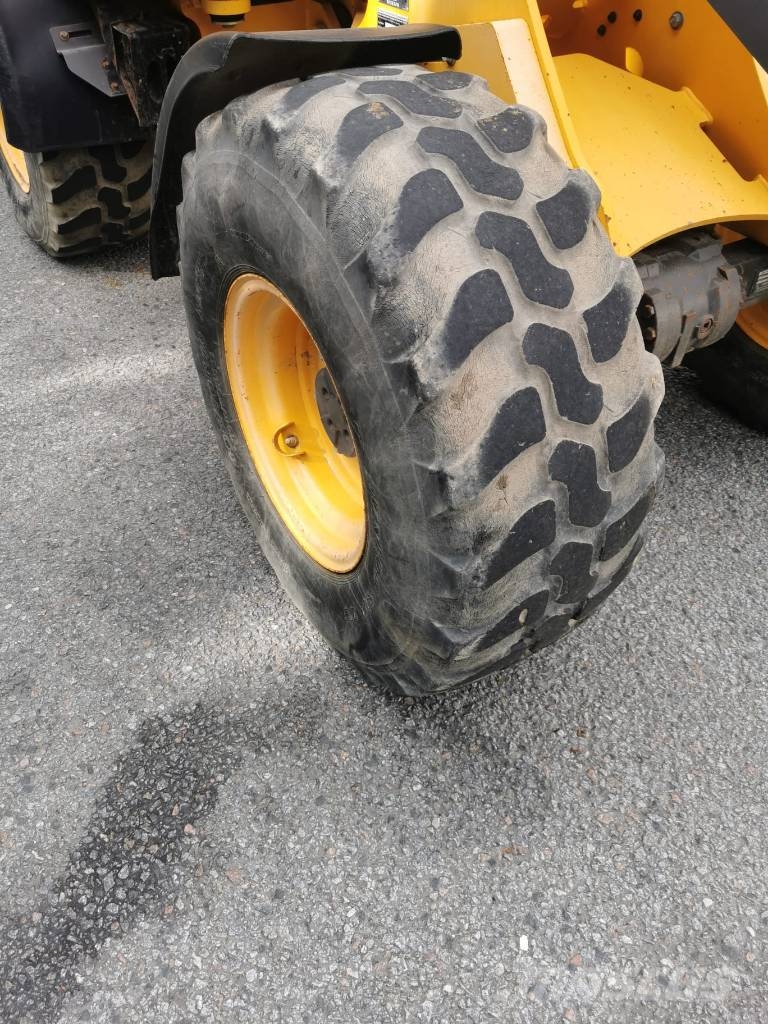 Volvo L 25 F Iekrāvēji uz riteņiem