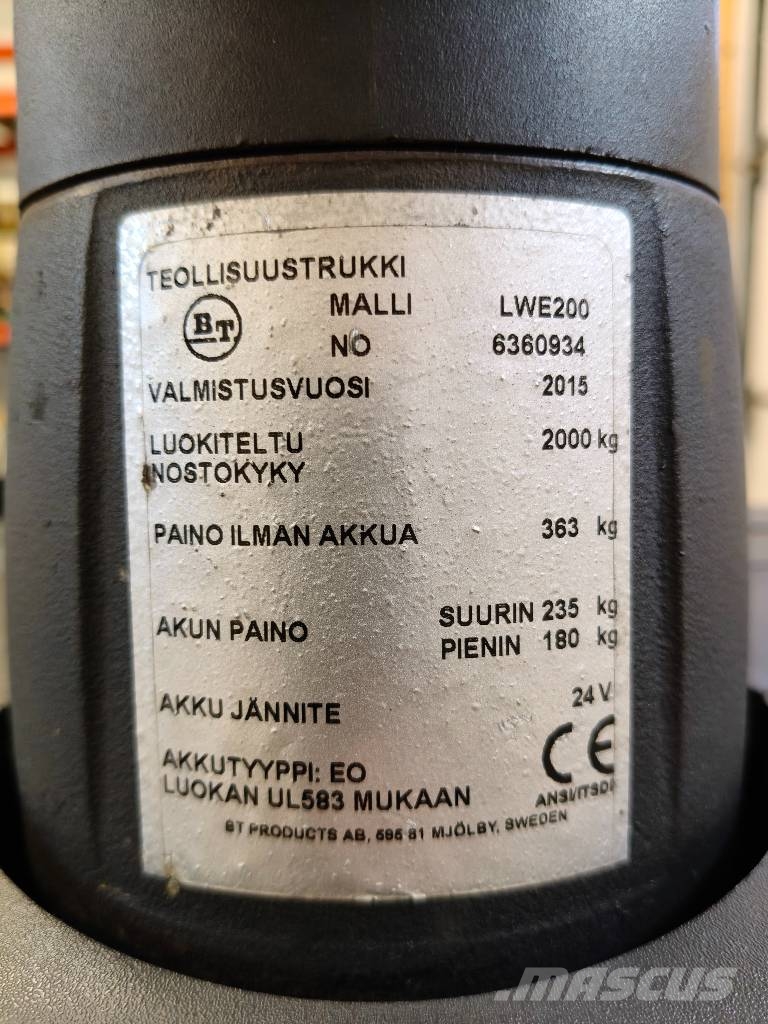 BT LWE200 Lavansiirtovaunu Elektriskie palešu ratiņi ar platformu