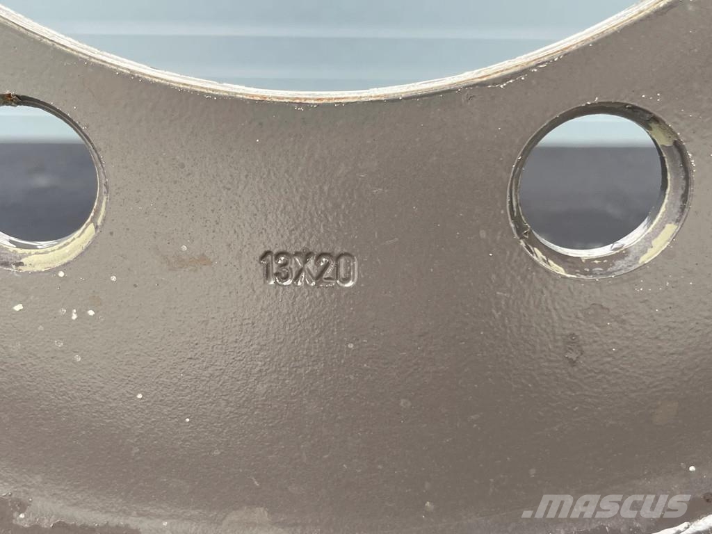 Ahlmann 4x az95 Velgen الإطارات والعجلات والحافات