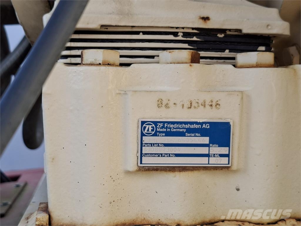 Symex Symx315 Tsistern poolhaagised
