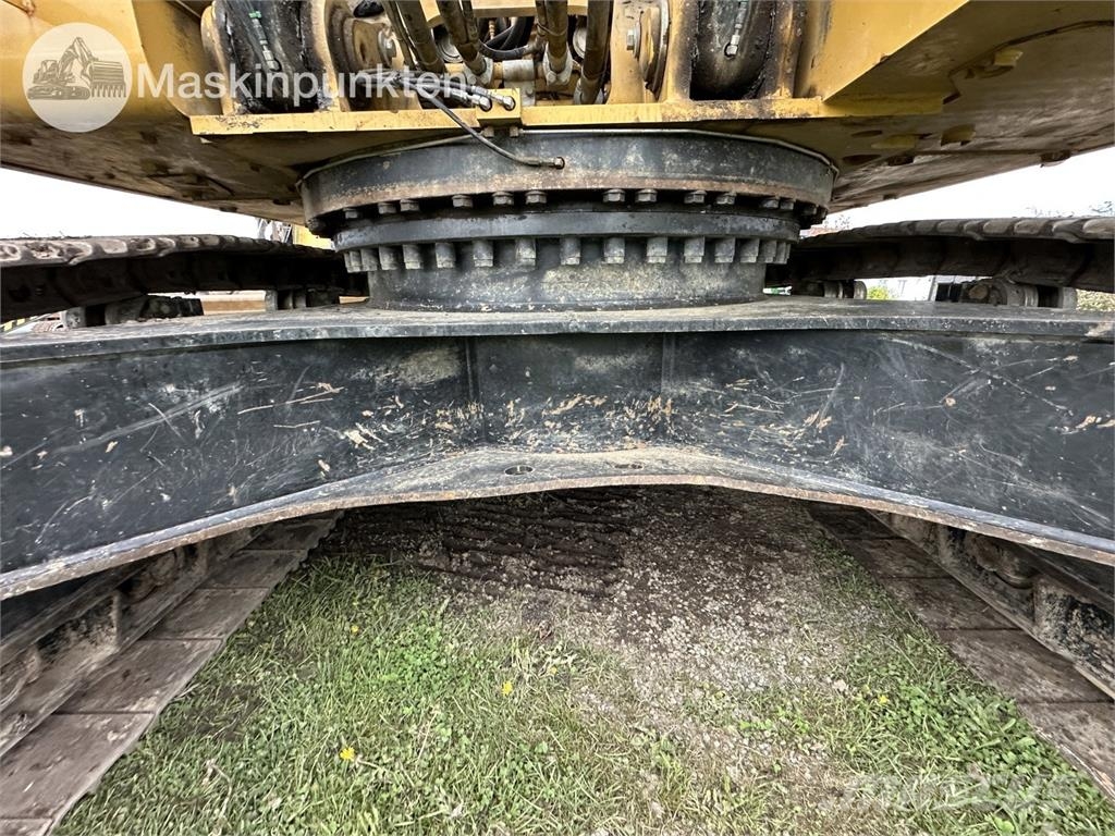 CAT 336 Lánctalpas kotrók