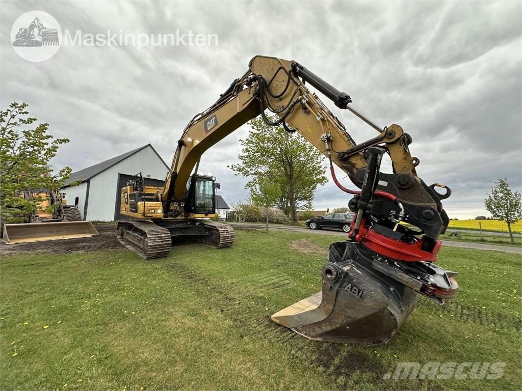 CAT 336 Lánctalpas kotrók