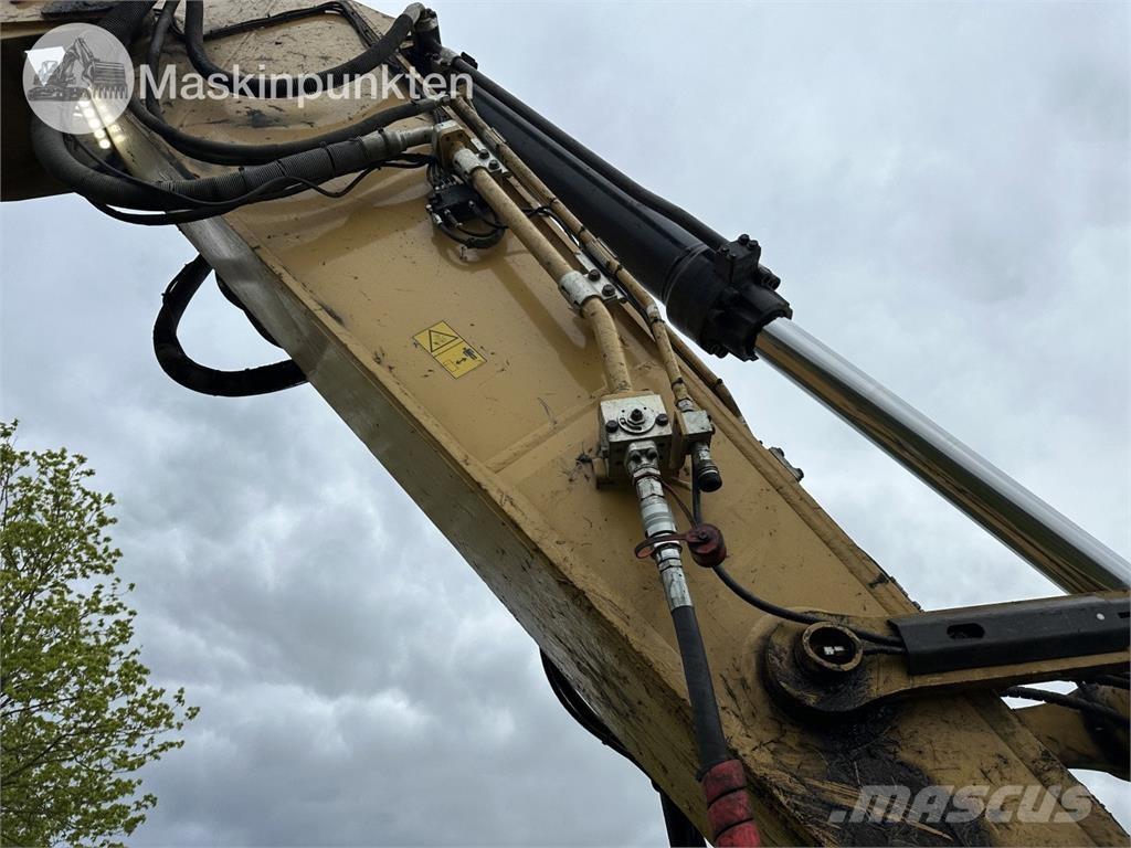 CAT 336 Lánctalpas kotrók