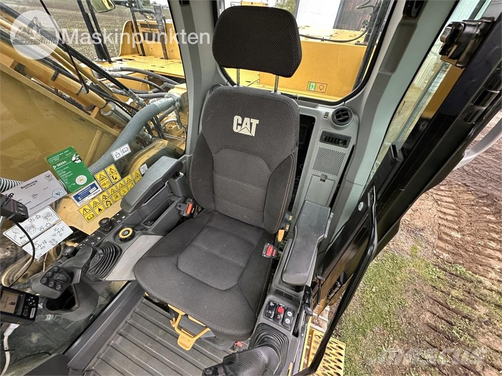 CAT 336 Lánctalpas kotrók