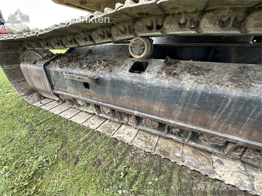 CAT 336 Lánctalpas kotrók