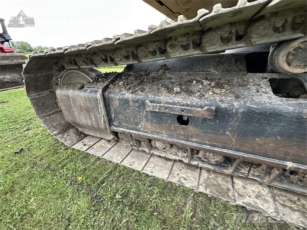 CAT 336 Lánctalpas kotrók