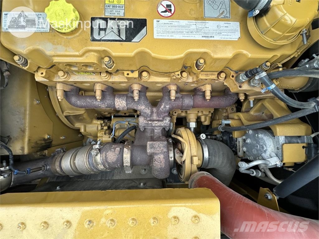 CAT 336 Lánctalpas kotrók