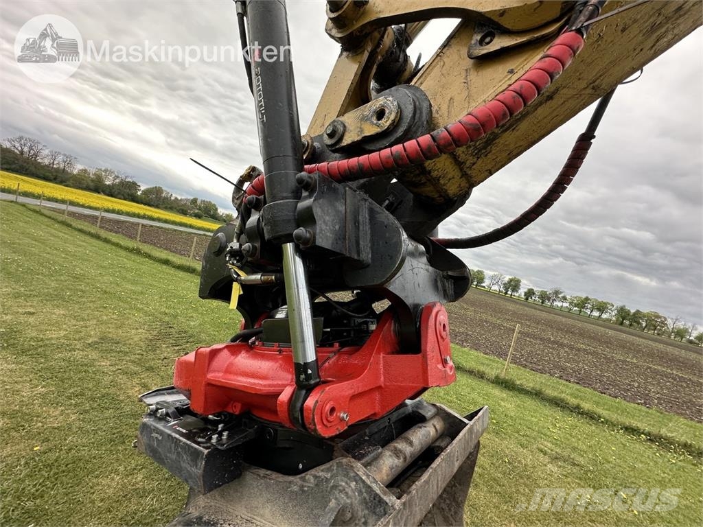 CAT 336 Lánctalpas kotrók
