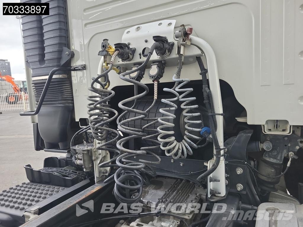 Volvo FM 450 4X2 VEB Alcoa's ACC Sattelzugmaschinen
