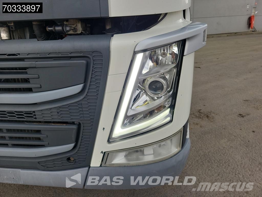 Volvo FM 450 4X2 VEB Alcoa's ACC Sattelzugmaschinen