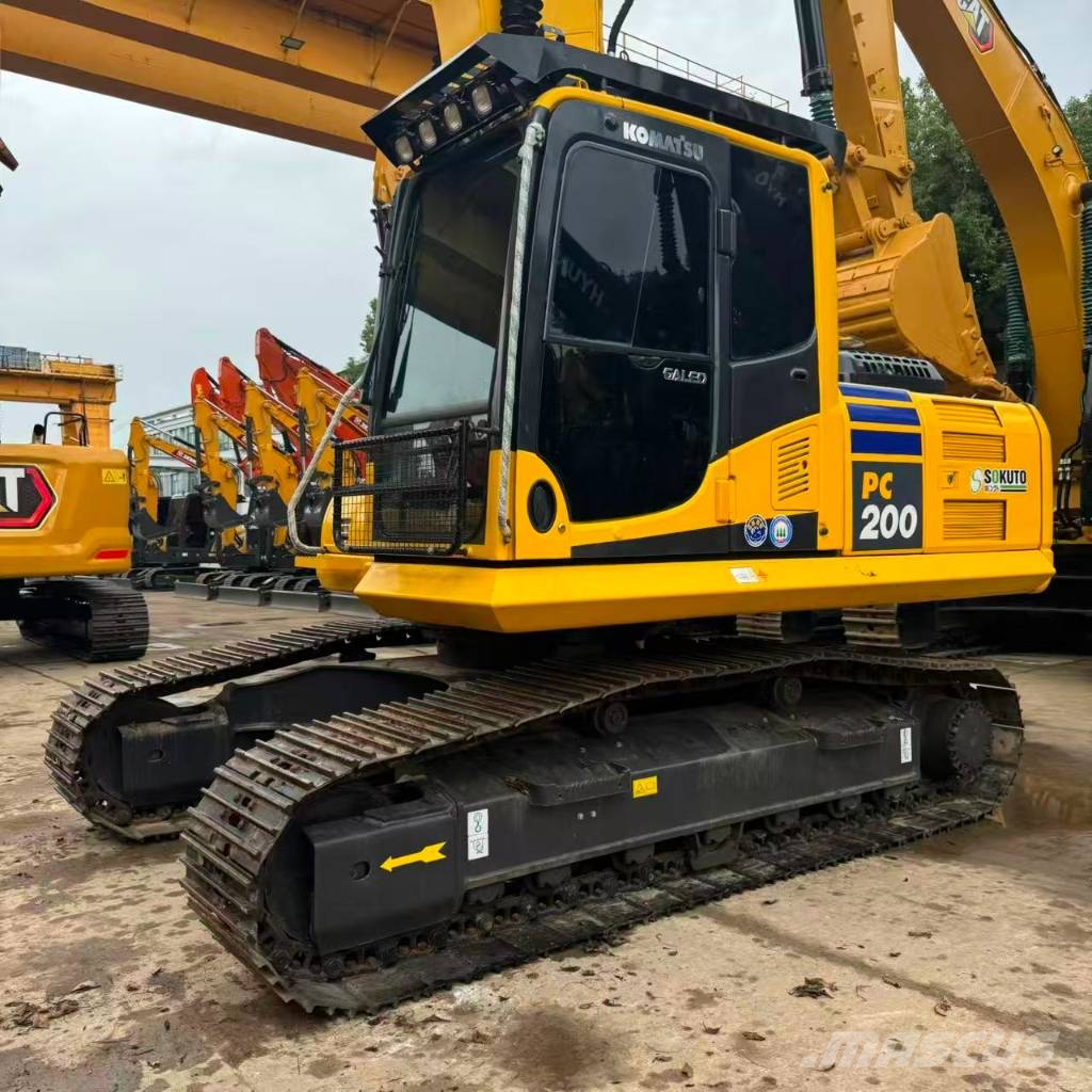 Komatsu PC 200-8N1 履带挖掘机
