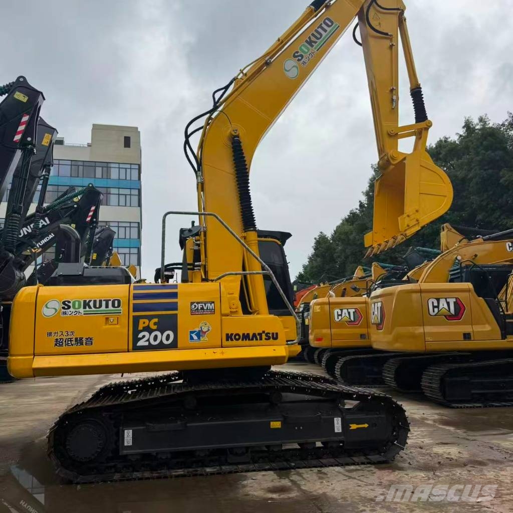 Komatsu PC 200-8N1 履带挖掘机