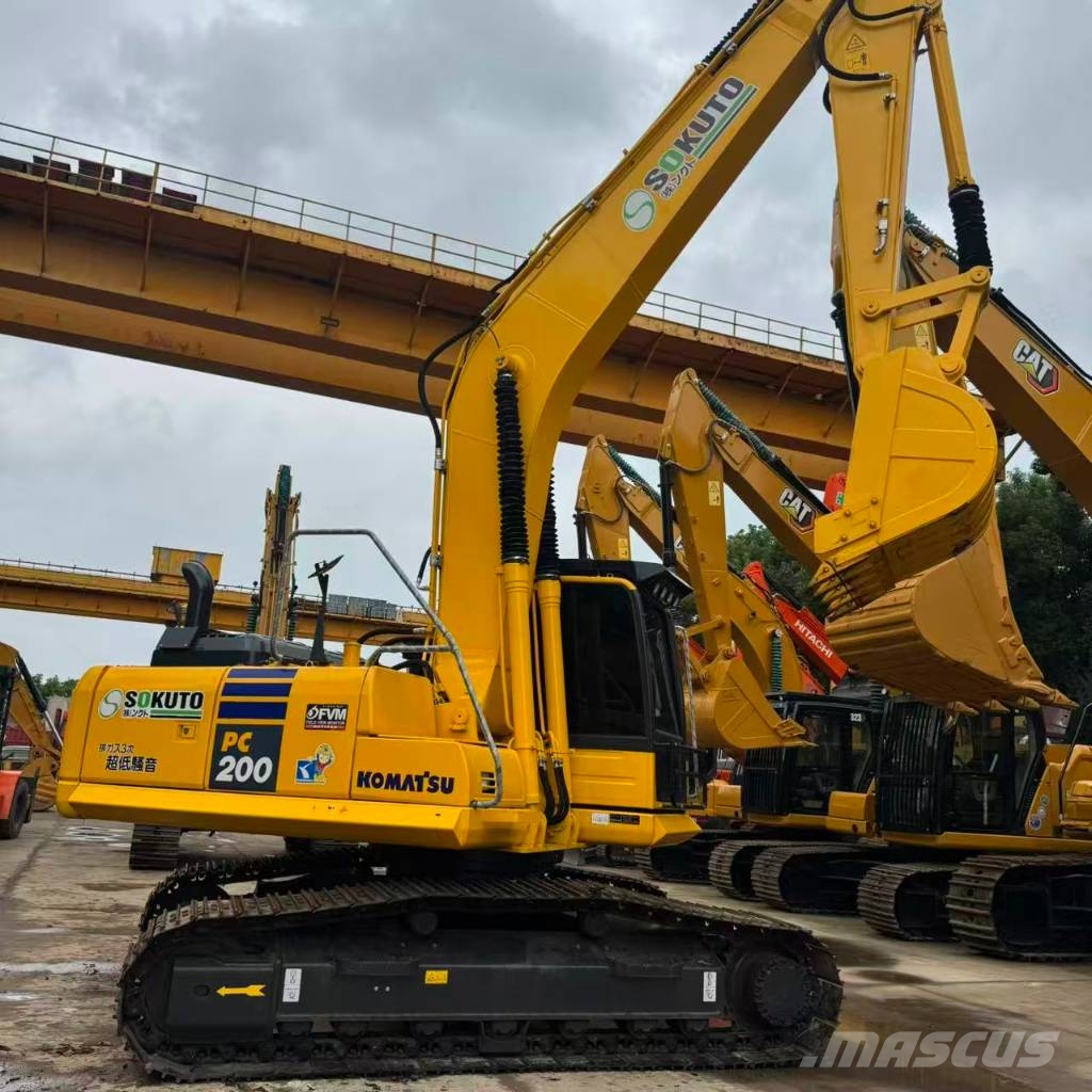 Komatsu PC 200-8N1 履带挖掘机