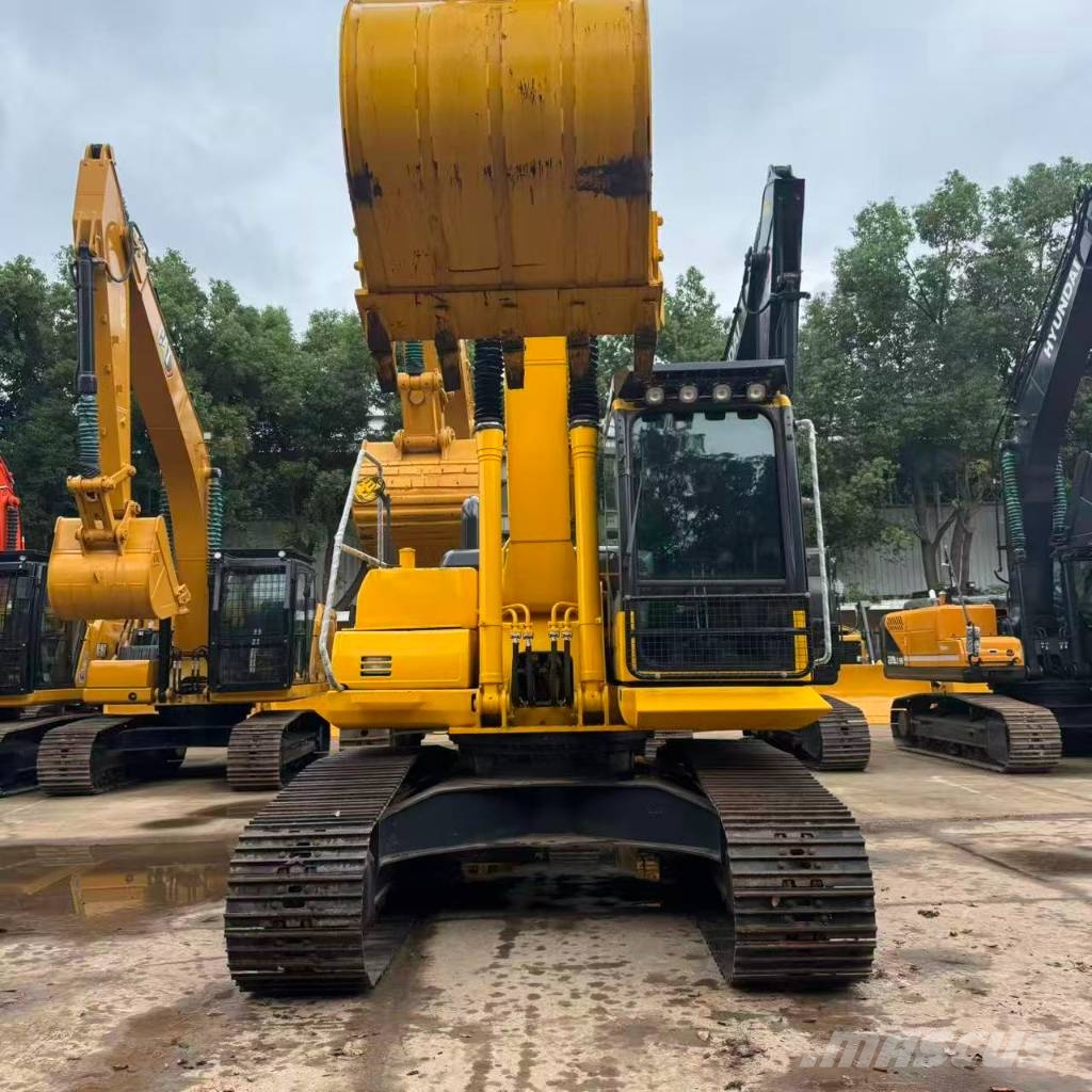 Komatsu PC 200-8N1 履带挖掘机