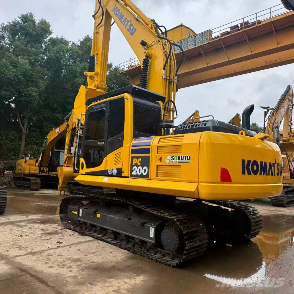 Komatsu PC 200-8N1 履带挖掘机