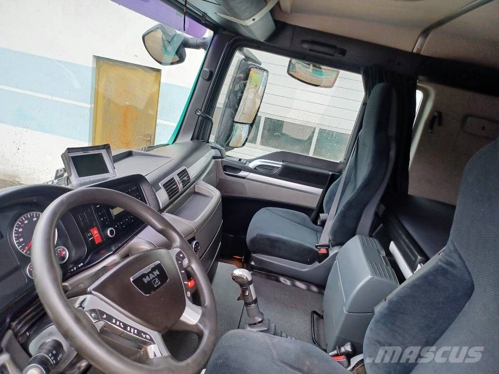 MAN TGS 26.360 Camiones grúa