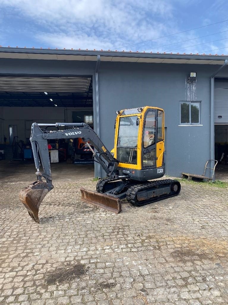 Volvo ECR 28 Mini excavadoras < 7t