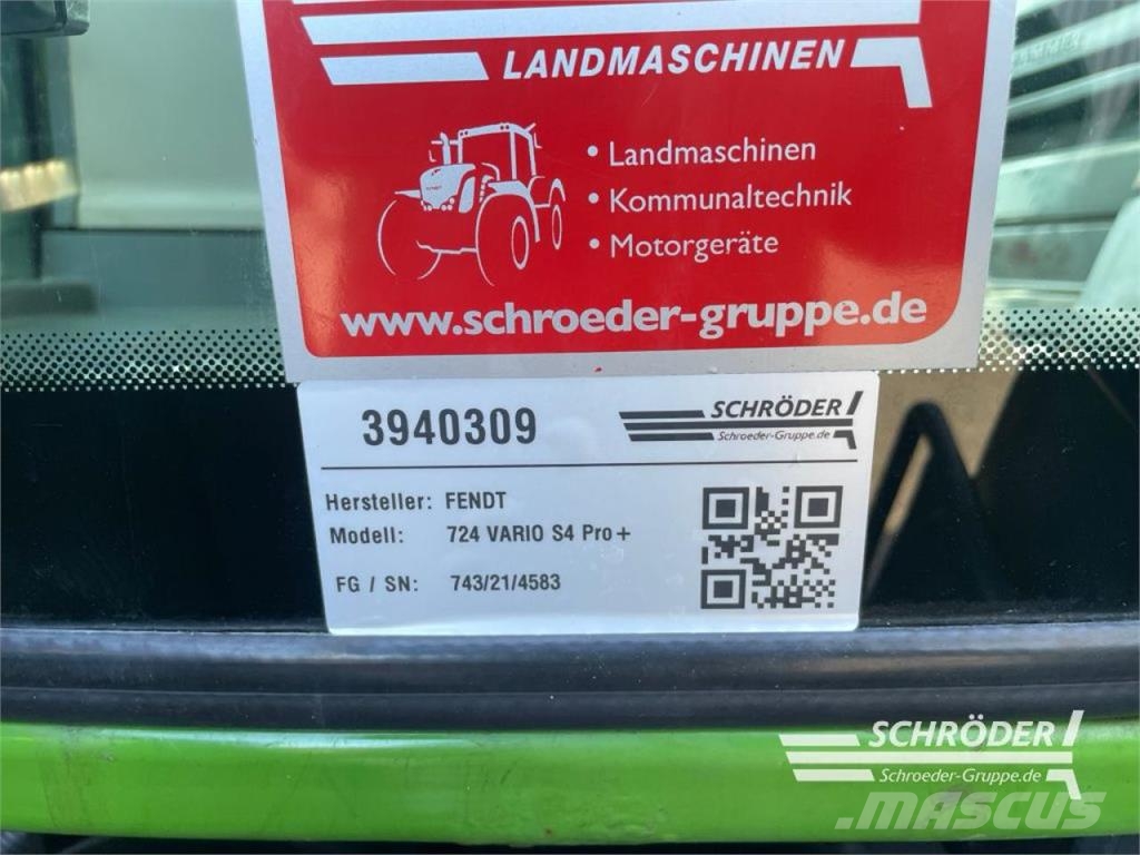 Fendt 724 VARIO S4 PROFI PLUS Tractors