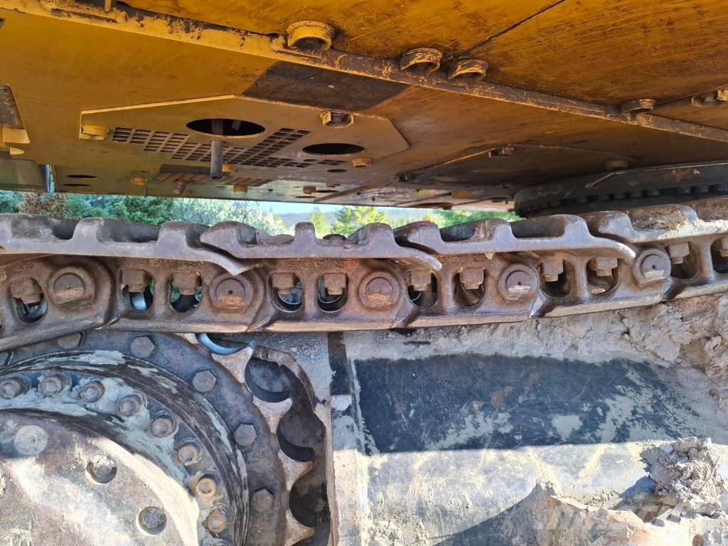 CAT 323 Excavadoras sobre orugas