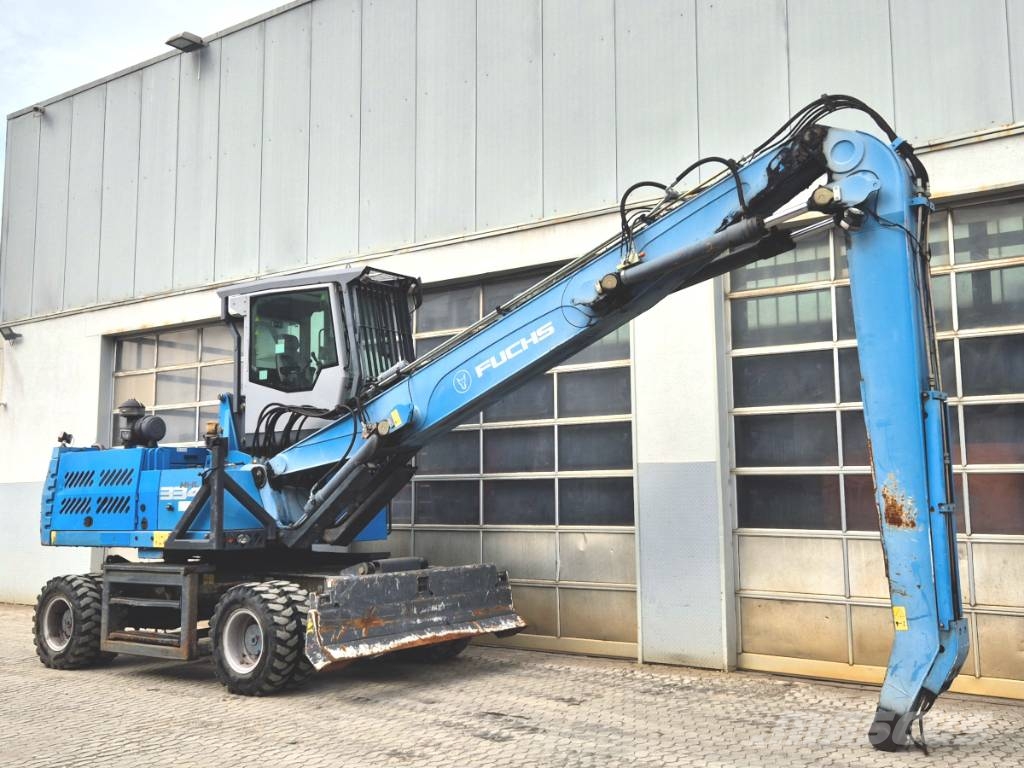 Fuchs MHL 334 E Materialumschlag