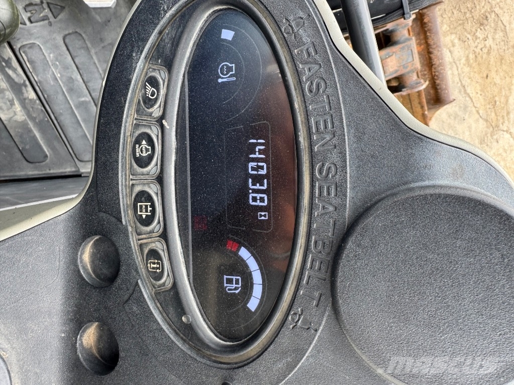 Bobcat E26 *RESERVED/RESERVEE حفارات صغيرة أقل من 7 طن (حفارات صغيرة)