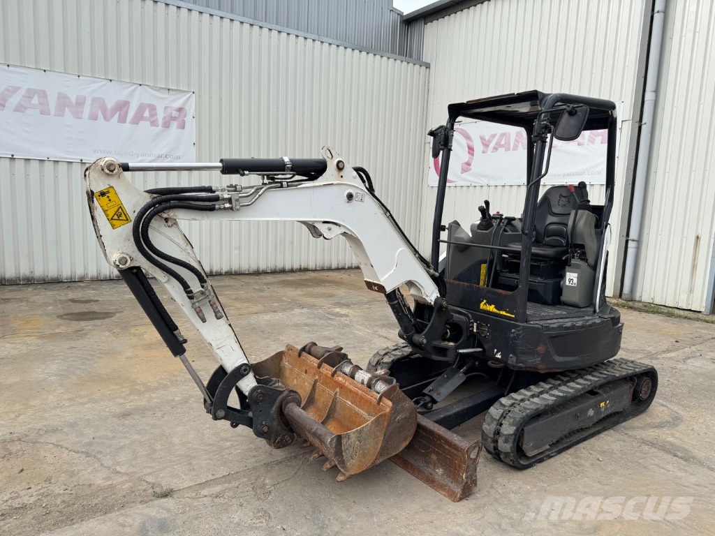 Bobcat E26 *RESERVED/RESERVEE حفارات صغيرة أقل من 7 طن (حفارات صغيرة)