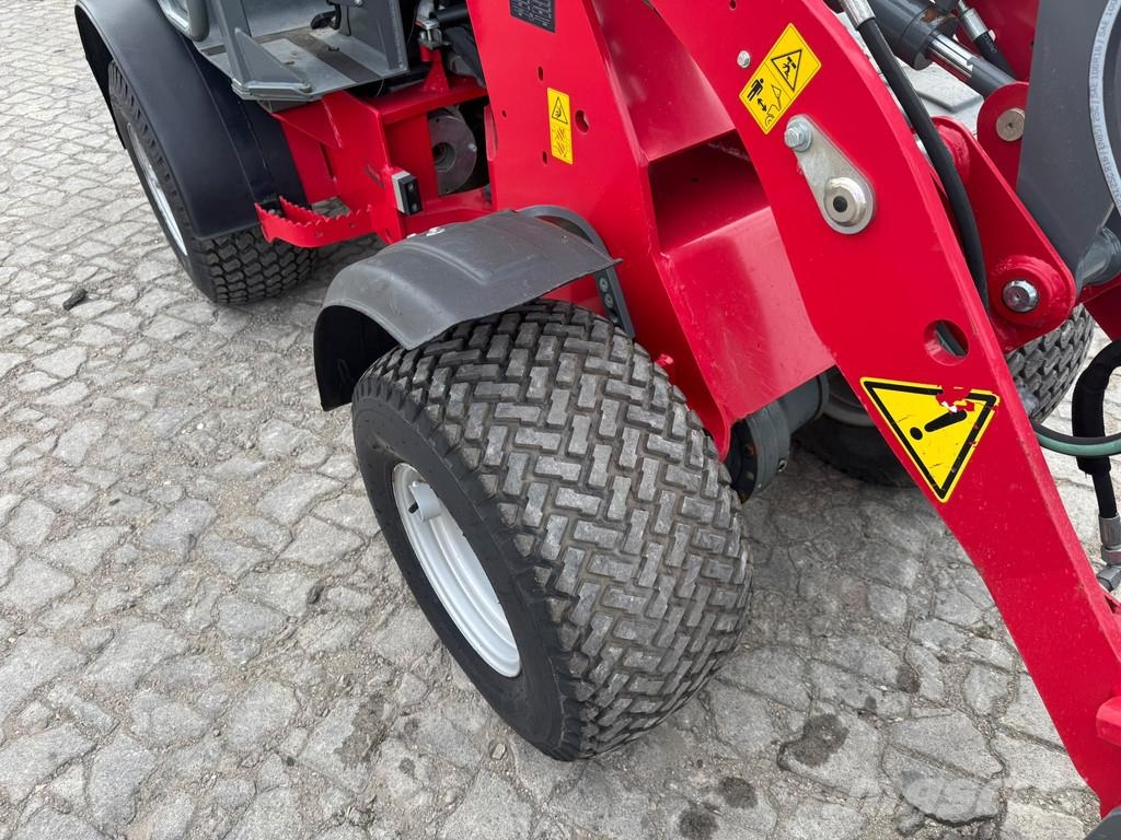 Weidemann 1160E . Radlader