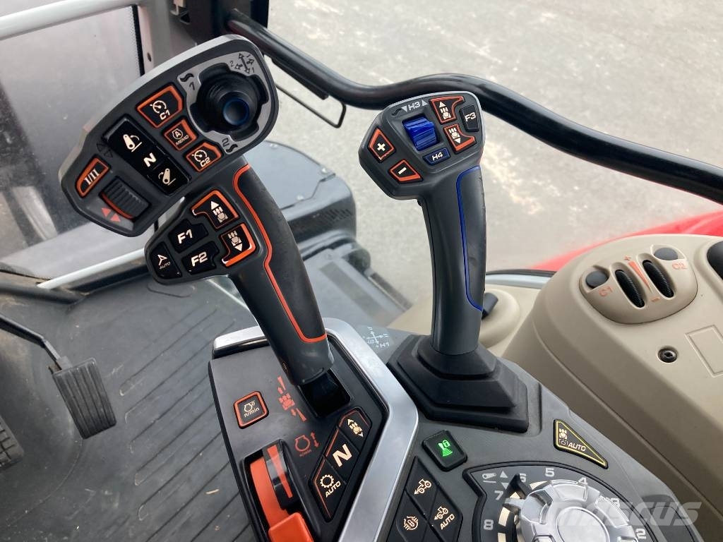 Massey Ferguson 7S.180 Traktoriai