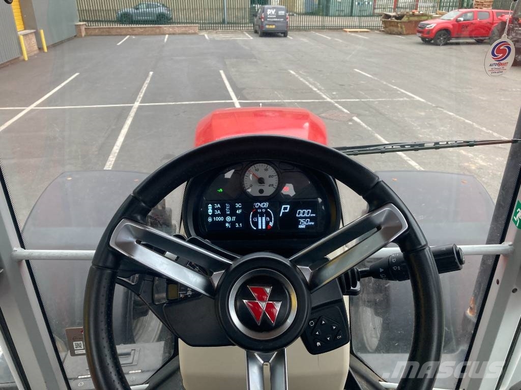 Massey Ferguson 7S.180 Traktoriai