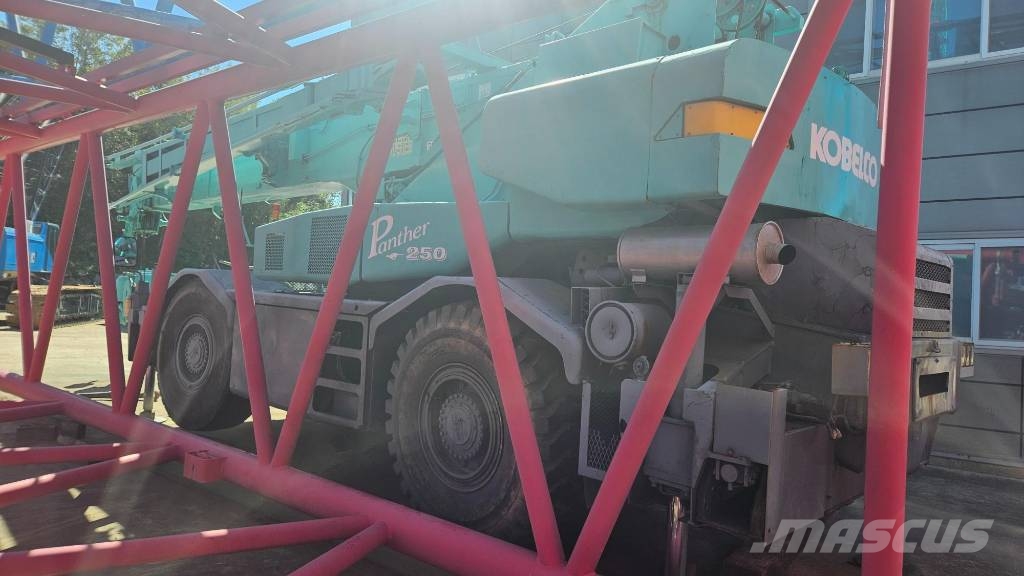 Kobelco RK 250-3 Røff terreng kraner