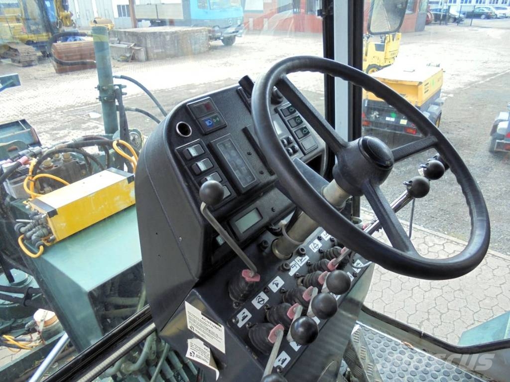 HBM-Nobas BG 110 TA-2 معدات تمهيد الطرق