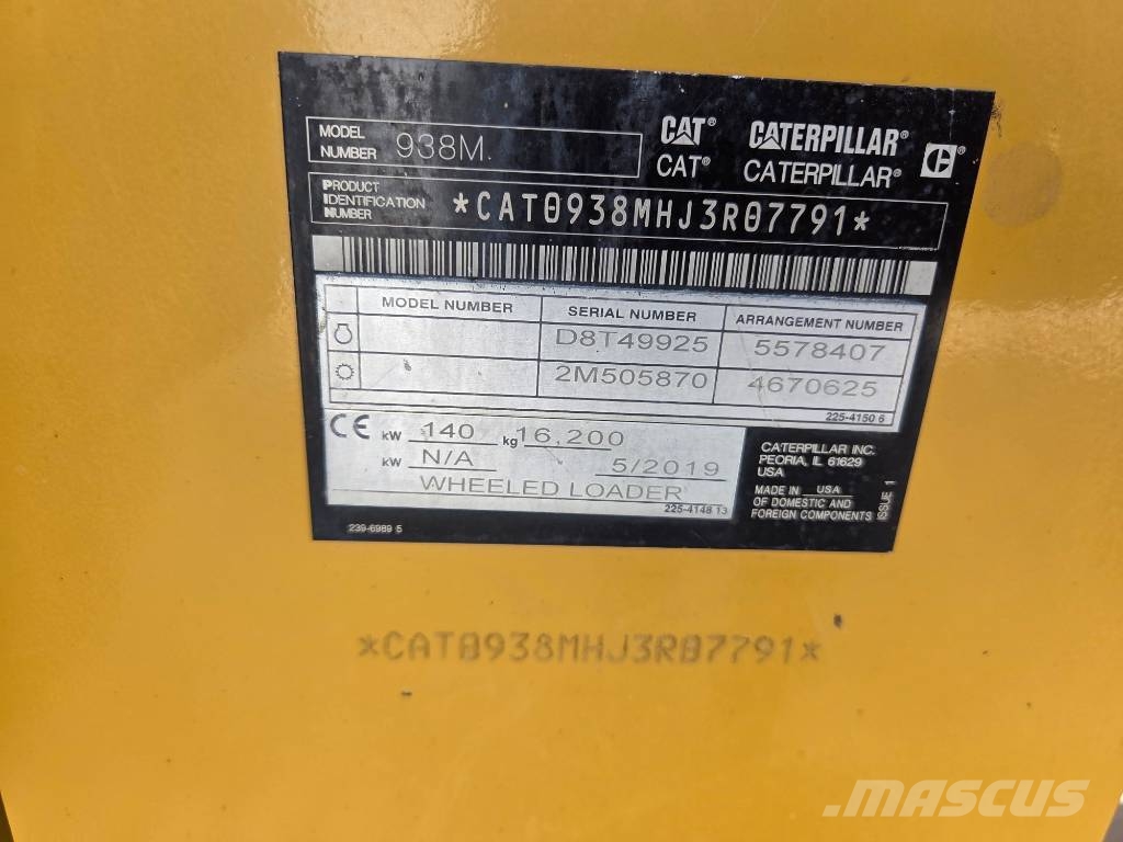 CAT 938m Pale gommate