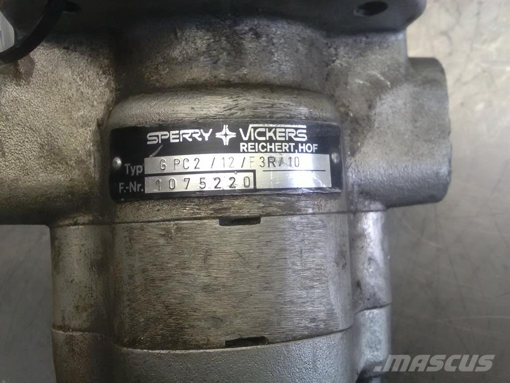 Vickers GPC2/12/F3R/10 - Gearpump/Zahnradpumpe Hydraulics