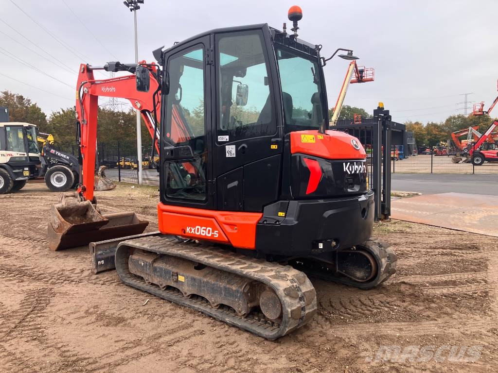 Kubota KX 060-5 حفارات صغيرة أقل من 7 طن (حفارات صغيرة)